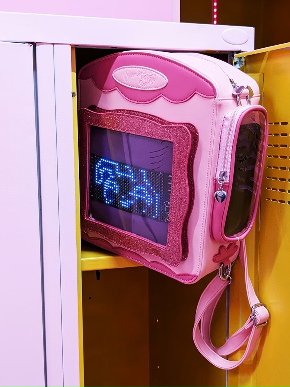 Pink Ita/LED Backpack - Picture 3 of 7